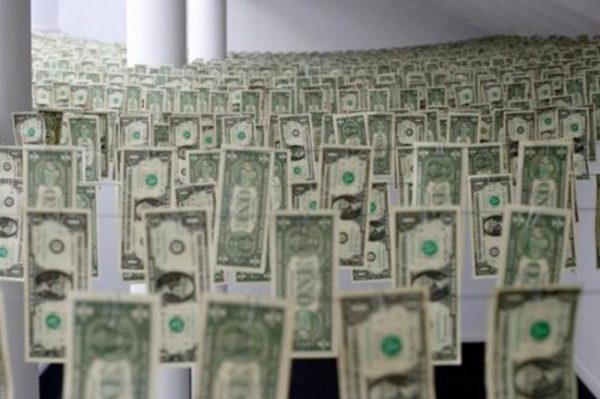 Soirée exceptionnelle « Réflexions sur la crise » autour de l’exposition moneybox de Gianni Motti