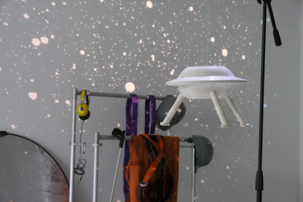 WE COLONISED THE MOON, We Came in Peace