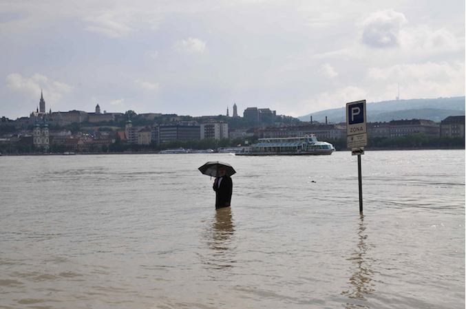 « The River Symposium on Art, Ecopower and the Liberation of Energy », Budapest